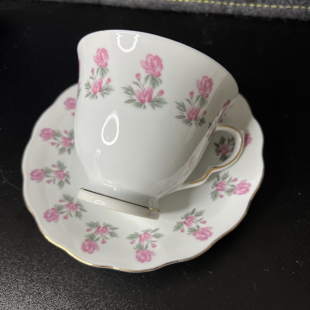 Vtg Floral Fine Porcelian China Coffee Teacup Cup and Saucer Pink Ivory Gold